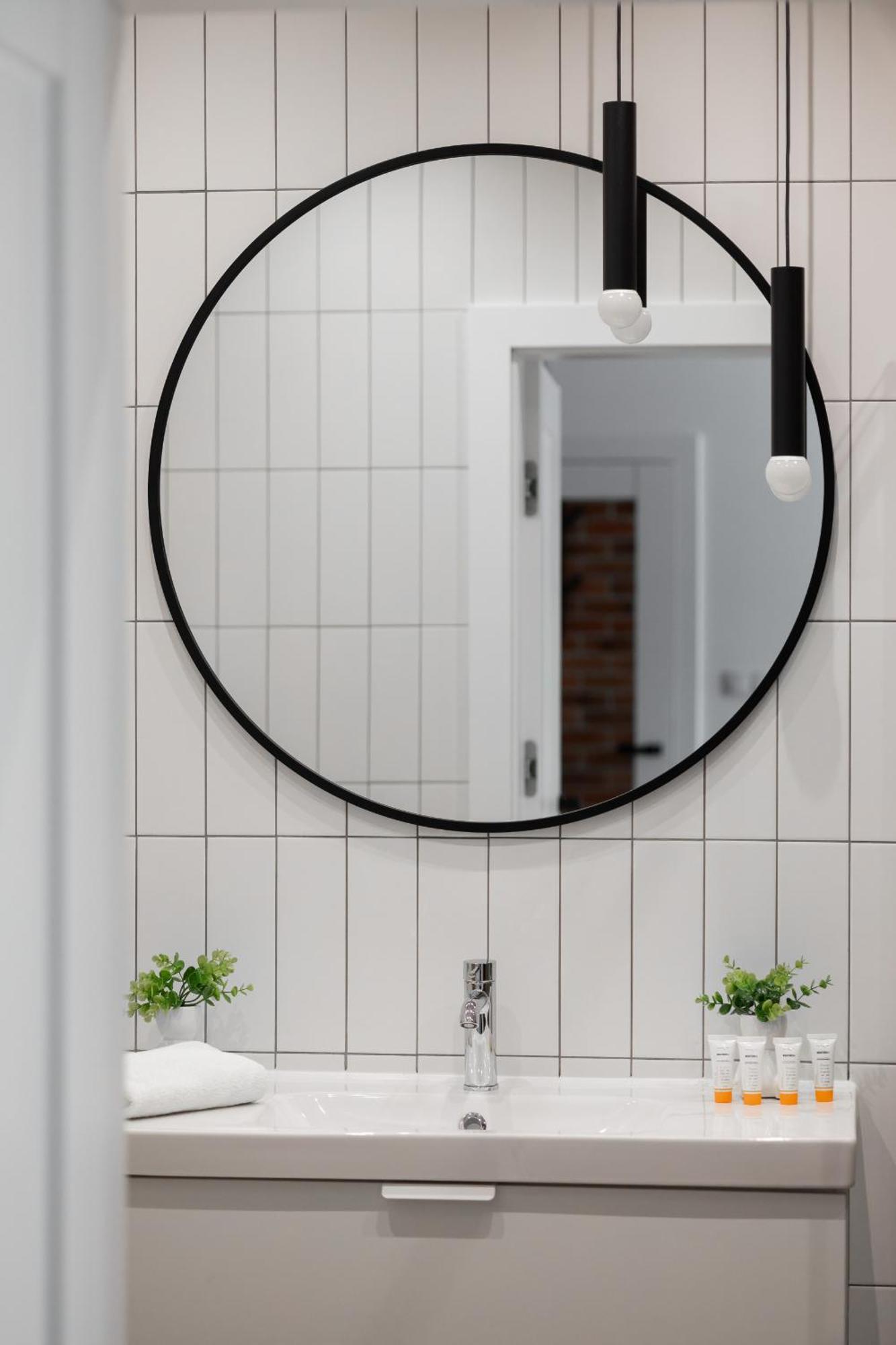 Komfortowy Apartament Dla 4 Osob Z Parkingiem By Noclegi Renters Варшава Екстер'єр фото