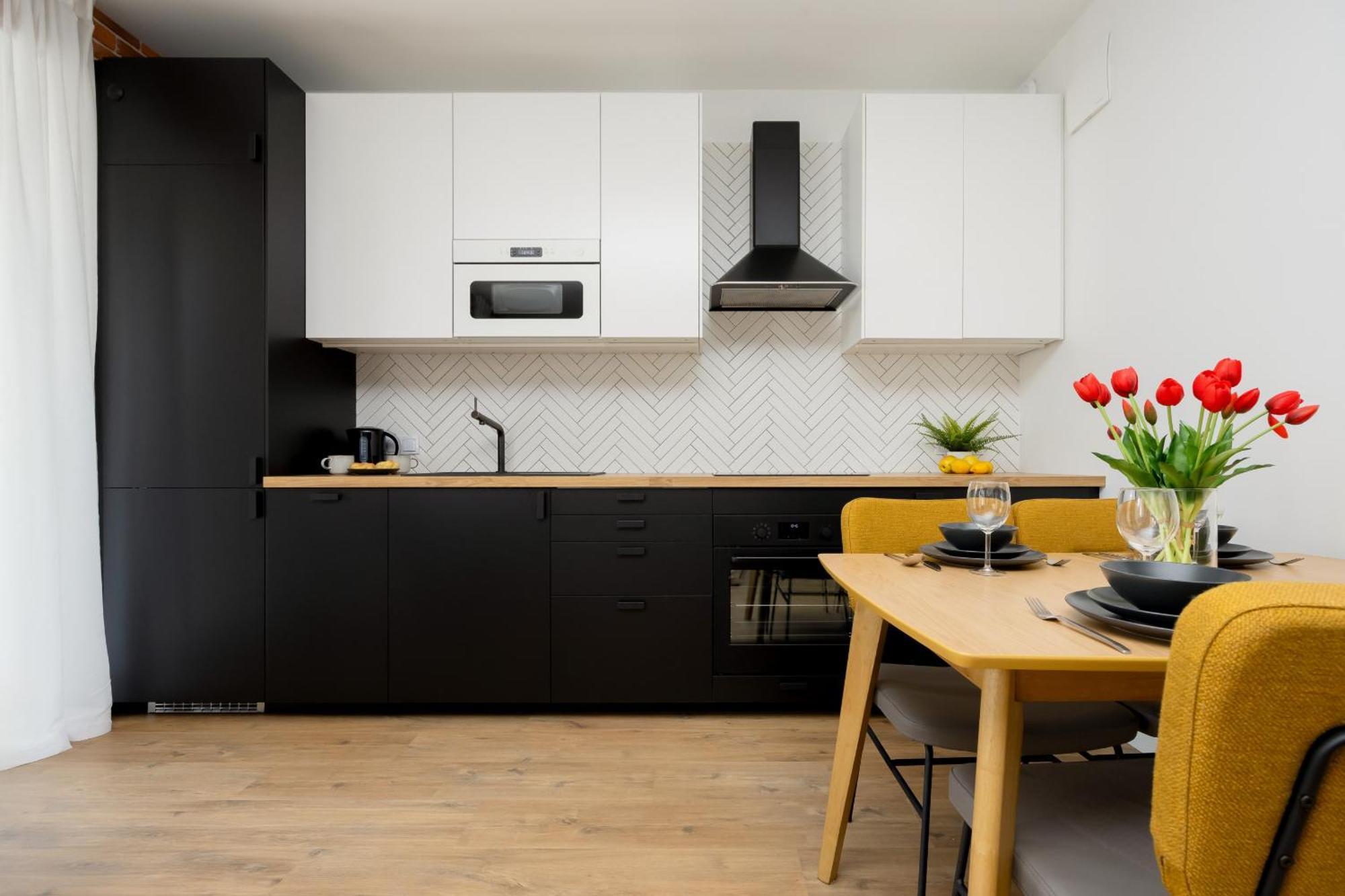 Komfortowy Apartament Dla 4 Osob Z Parkingiem By Noclegi Renters Варшава Екстер'єр фото