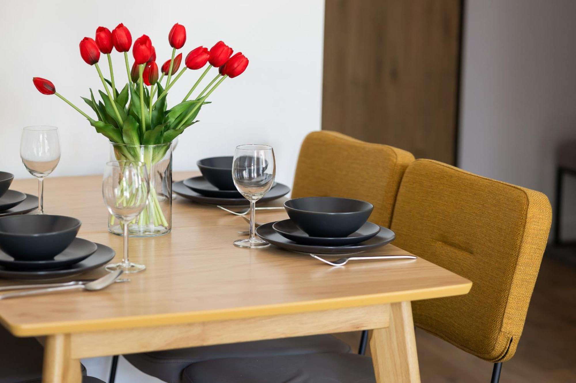Komfortowy Apartament Dla 4 Osob Z Parkingiem By Noclegi Renters Варшава Екстер'єр фото